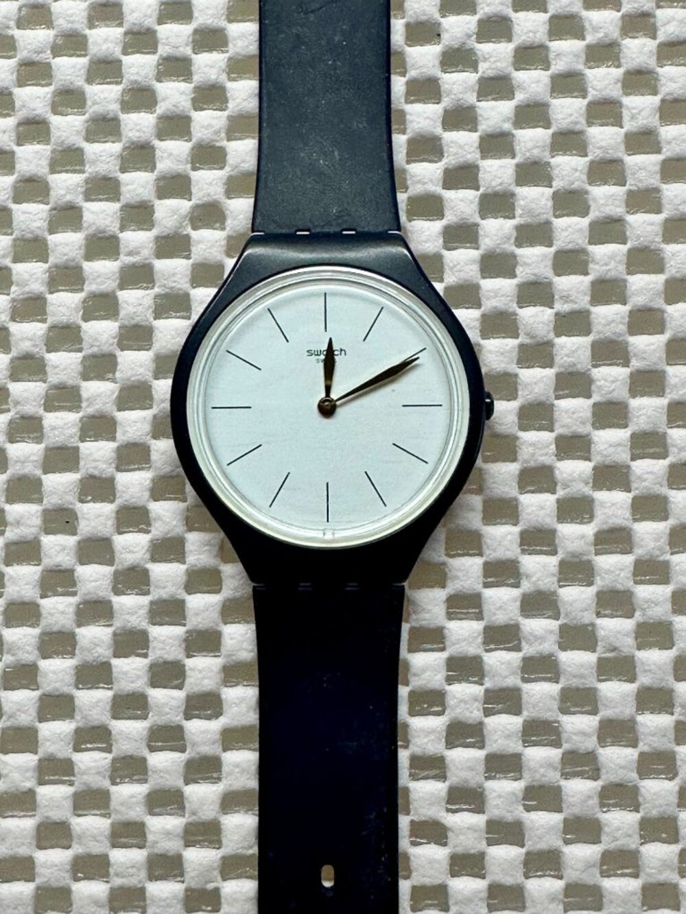Swatch Watch Blackwall SVON102C Contemporary 2019